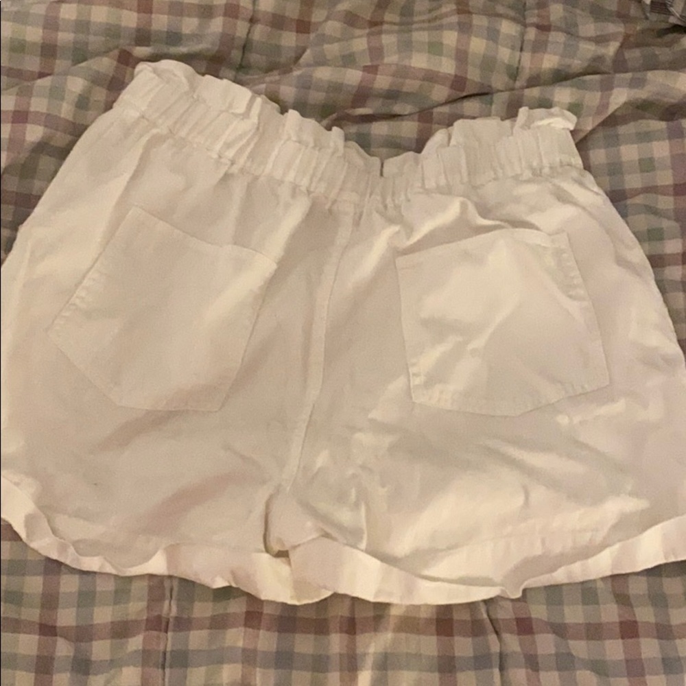 Danielle Bernstein Shorts - Picture 3 of 3